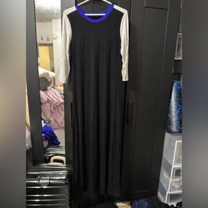 Calvin Klein Long sleeve Black and White Maxi Dress